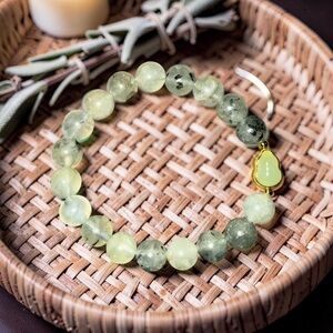 10mm Stunning Prehnite Bracelet 💚